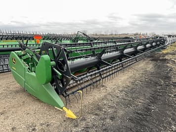 Main image John Deere 635F